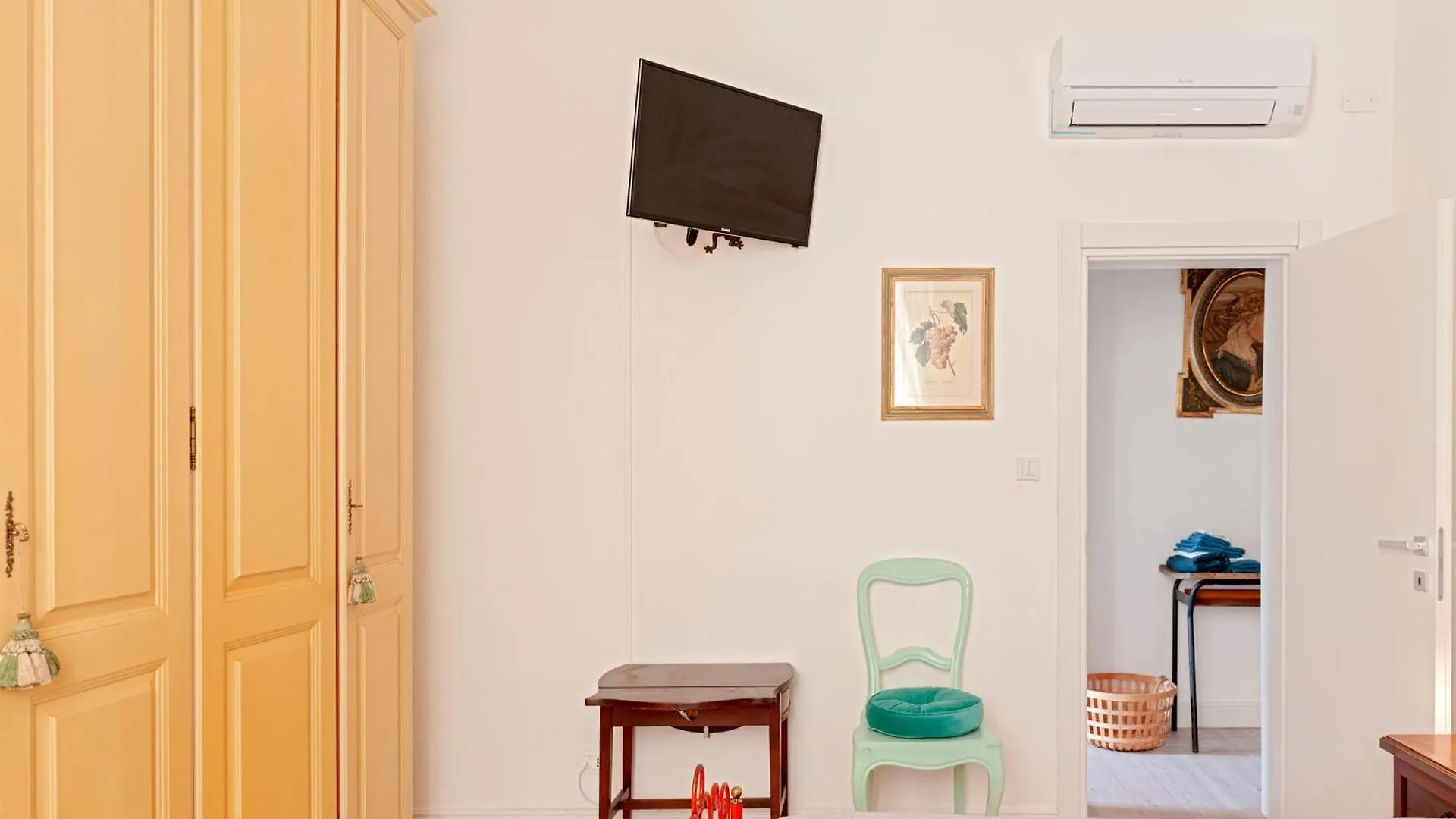 Casa Liburnia Apartment Livorno Italy